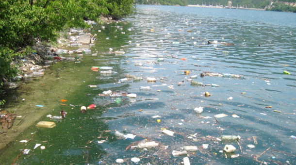 Gornje-Drinsko-jezero-iznad-Viegrada