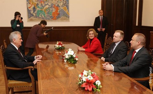 Nikolic-sa-delegacijom-DS-a