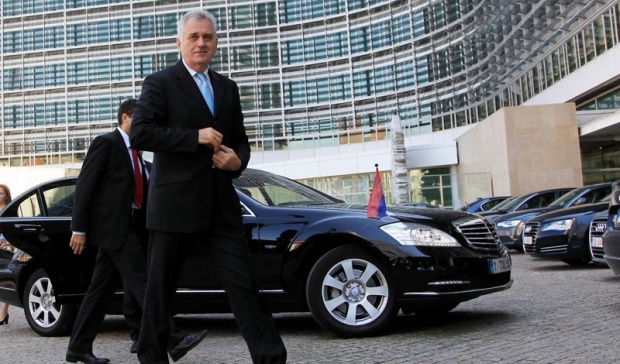 brisel-toma-nikolic-(2)