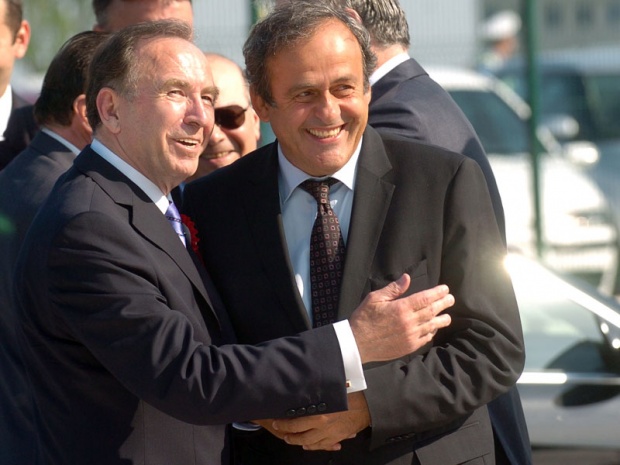 Auto-servis porodice Milanovic u El Pasu