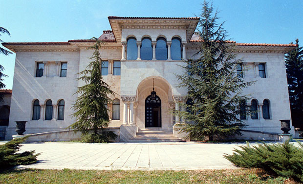 dvor (1)