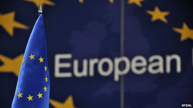 eu33_s