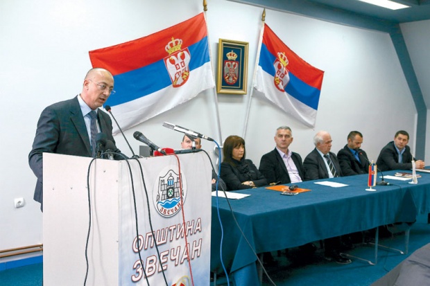 Auto-servis porodice Milanovic u El Pasu