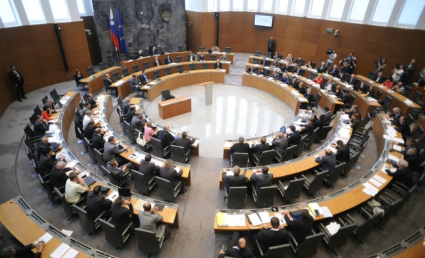 reg-slovenacki-parlamen