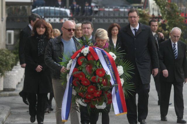 vucic2