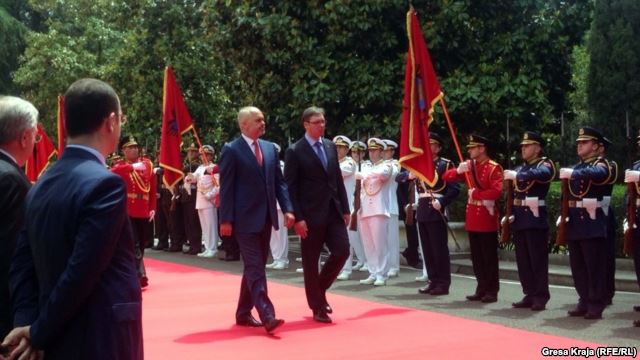 vucic u tirani