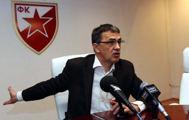 Auto-servis porodice Milanovic u El Pasu